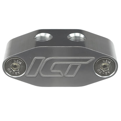 Ict-Billet  Placa adaptadora de alimentación de aceite de salida doble LS/LS1 1/8 de 90 grados